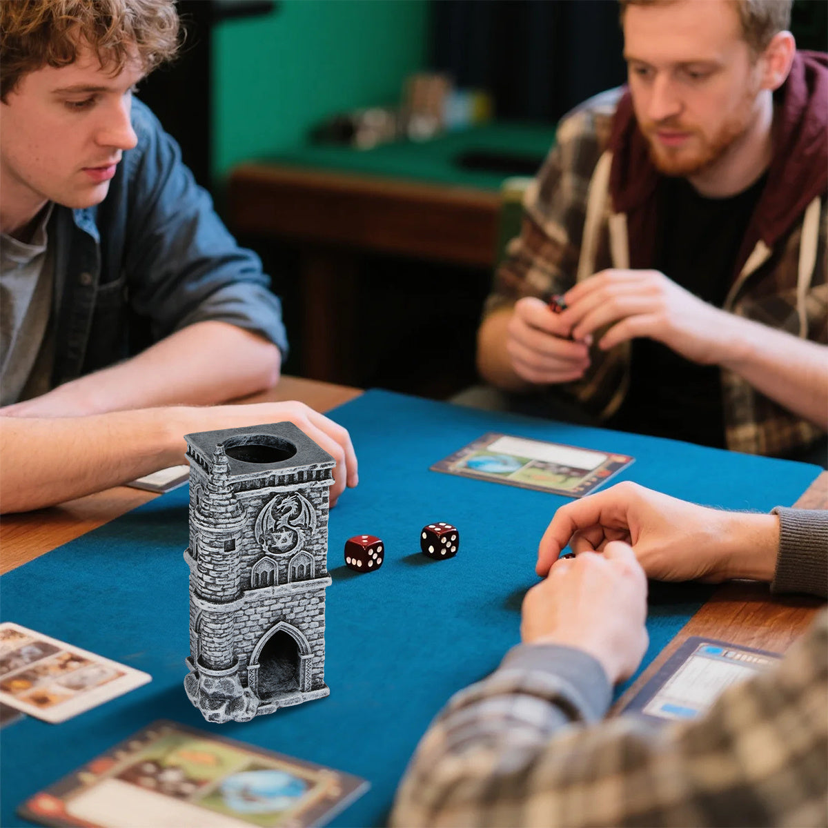 D20 Castle Resin Dice Tower Gift Box Set , Exquisite Medieval , Inspired Design, Ideal For Tabletop RPG Enthusiasts. Perfect For Adding A Touch Of Fantasy To D&D And Other Role - Playing Games.