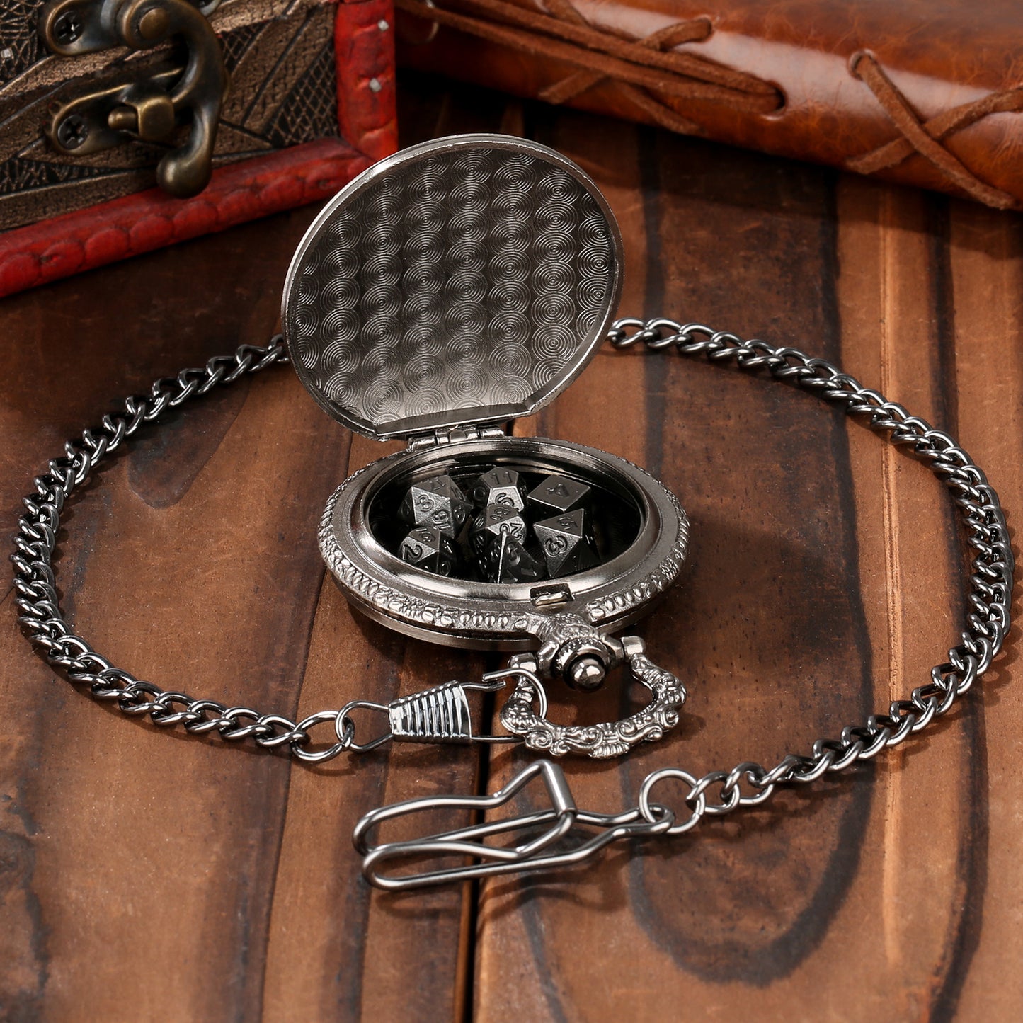 Dice Set With 3D Carved Pocket Watch, Equipped With 7-piece Polyhedral Metal Dice, Role-playing Game Accessories, Men's And Women's Birthday Gifts, Christmas Gifts, Family Gathering Tabletop Games